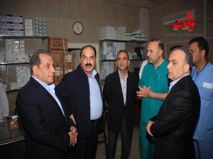 بتوجيه من الرئيس الأسد الهلال يتفقد جرحى الاعتداءات الإرهابية في مشافي حلب