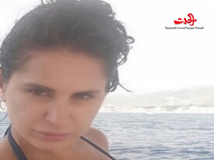صورة.. ديما قندلفت بملابس السباحة !