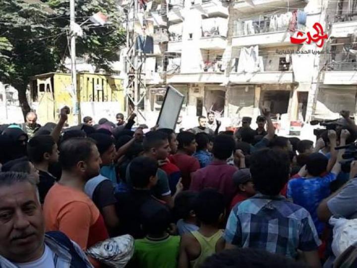 خروج الحلبيين عبر معبر صلاح الدين  