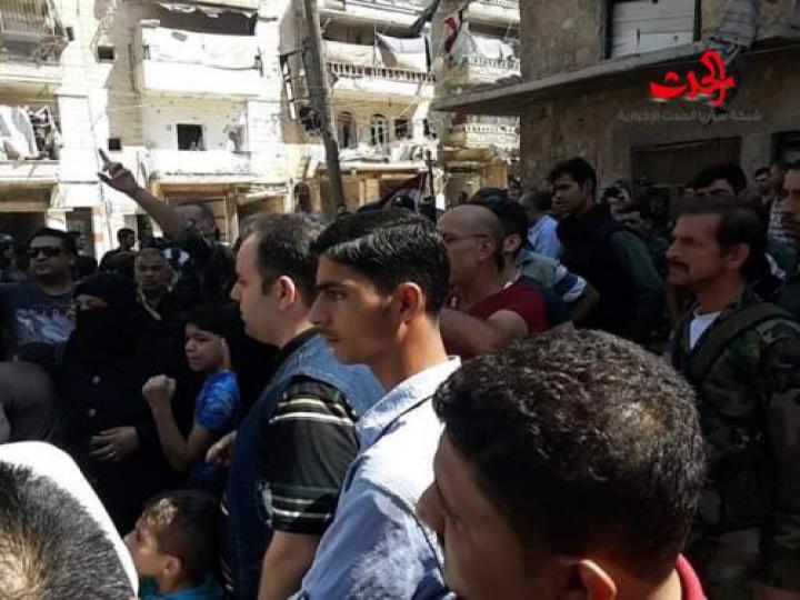 خروج الحلبيين عبر معبر صلاح الدين  