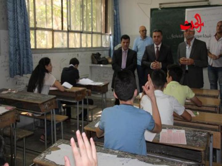 وزير التربية يتفقد اختبارات المرحلة الثانية للمتميزين