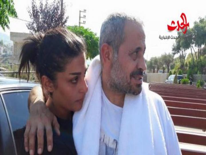 بالصور...&quot;أبو وديع&quot;  يستعين بحارسة شخصية لحمايته!