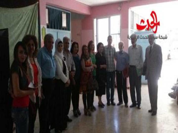 ملتقى ثقافي للشعر والأدب في مدرسة حسين جراد بحمص 