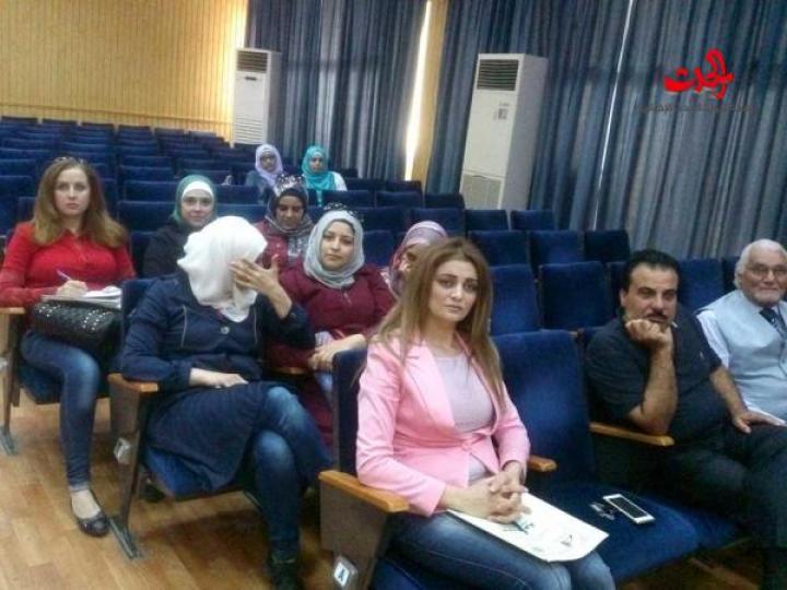 شعراء حمص يبصرون بقلوبهم وعيونهم 