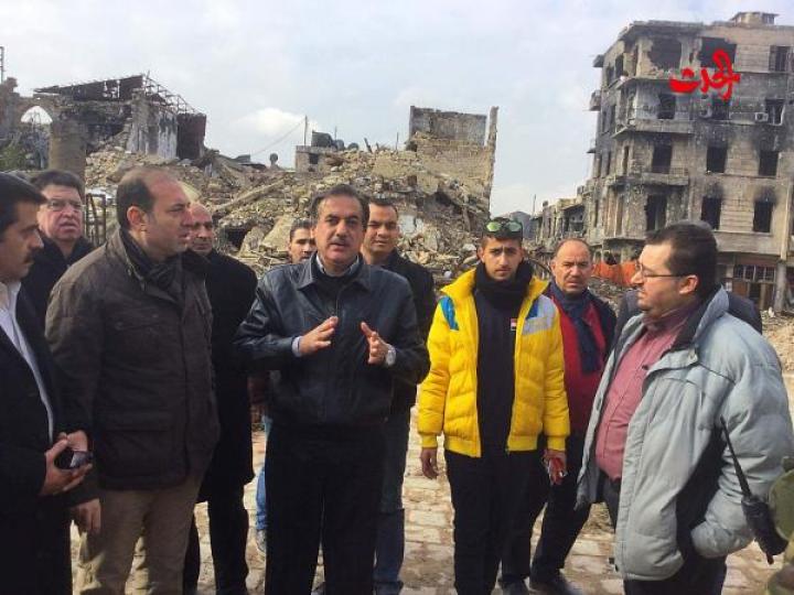 محافظ حلب يتفقد الجامع الأموي ومحيط القلعة 