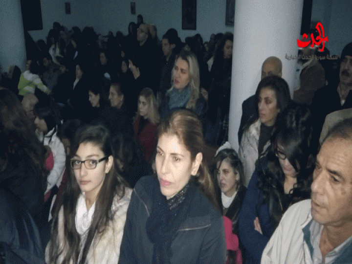              الإحتفالات بميلاد السيد المسيح تعم أحياء حمص 