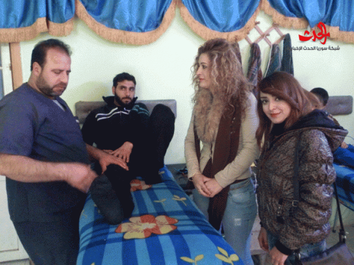            إدارة معهد خربة تين نور بحمص تقوم بزيارة للجرحى وتوزيع الهدايا الرمزية 