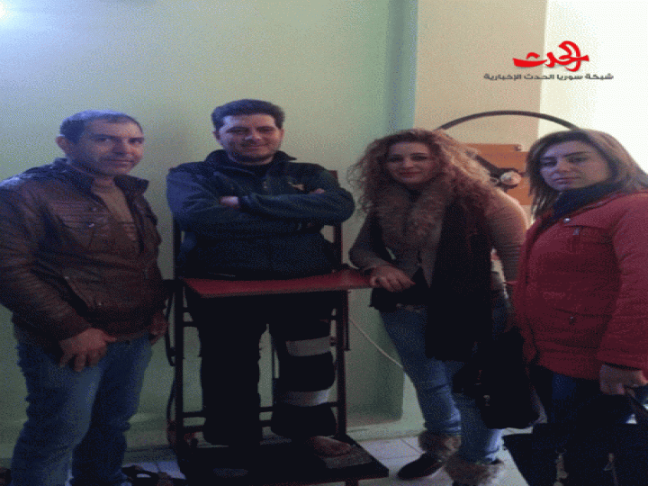            إدارة معهد خربة تين نور بحمص تقوم بزيارة للجرحى وتوزيع الهدايا الرمزية 