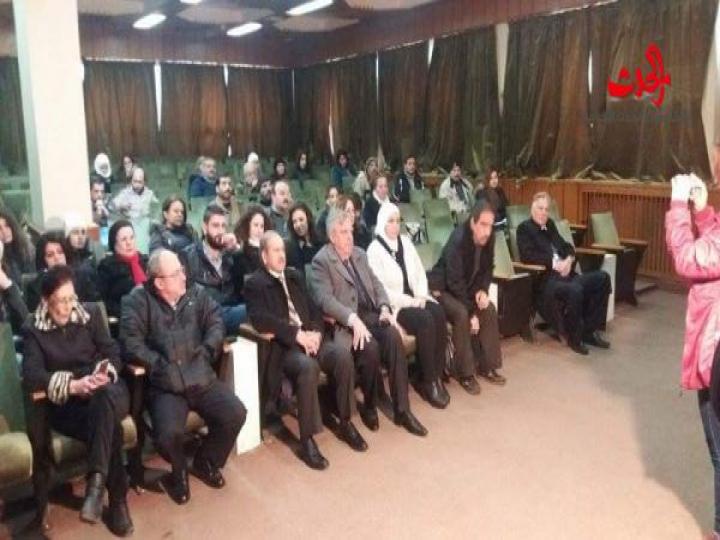 الشاعر وسيم بلال يوقع ديوانه الشعري الأول بالمركز الثقافي بحمص 