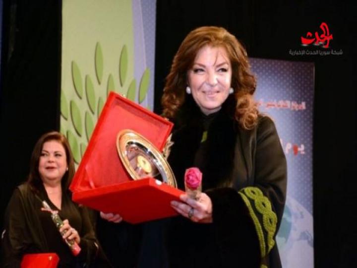 هل تذكرون هدى رمزي شاهد كيف أصبحت