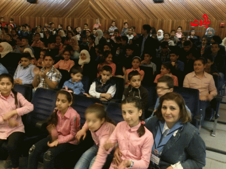 حفل غنائي لبراعم الطلائع في حمص بعنوان ساعة فرح بقيادة الأستاذة أجفان خليل 