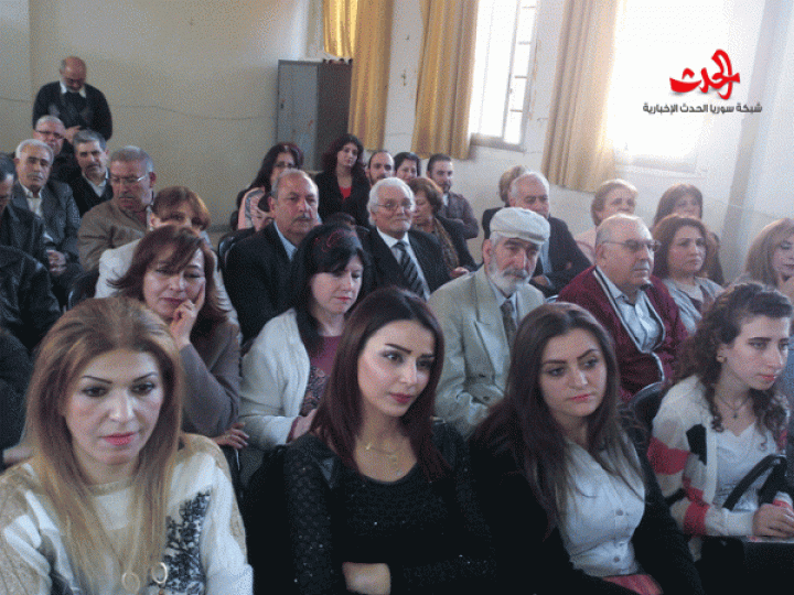 احتفالا بعيد الجلاء أمسية شعرية لرابطة أصدقاء المركز الثقافي المحدث في الزهراء بحمص