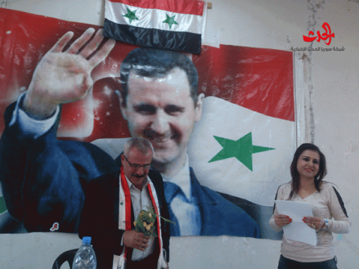 احتفالا بعيد الجلاء أمسية شعرية لرابطة أصدقاء المركز الثقافي المحدث في الزهراء بحمص