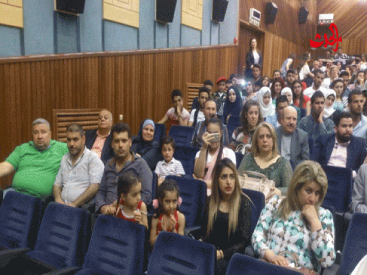 ليل البوادي لفرقة الرقة للفنون الشعبية على مسرح دار الثقافة بحمص 