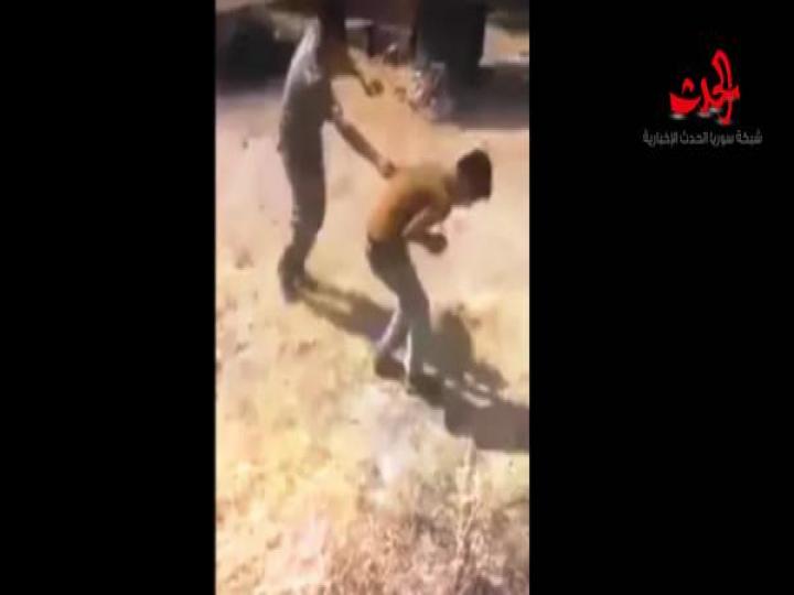 فيديو مرعب لجنود أتراك يعذبون لاجئين سوريين! (تحذير من مشاهدته)