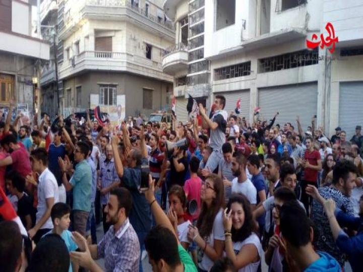 المنتخب السوري قد فعلها هكذا عبر السوريين  والشارع الحمصي عن فرحهتم