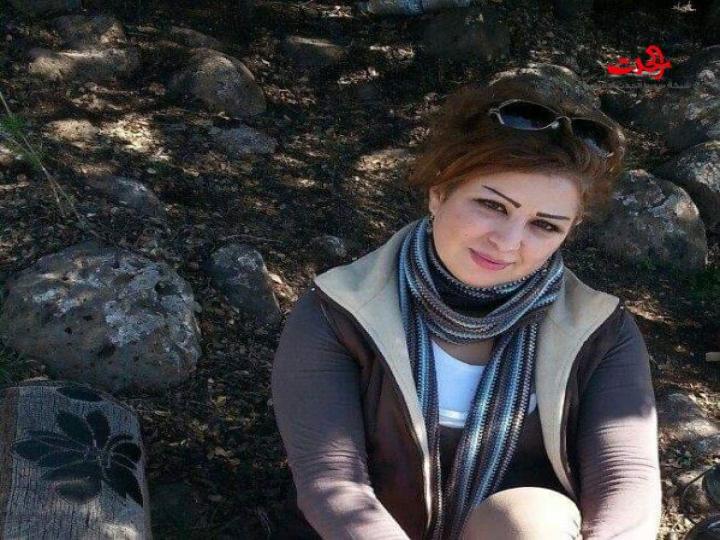 قصيدةٌ بلا نَسَب  ....  الشاعرة سناء هلال