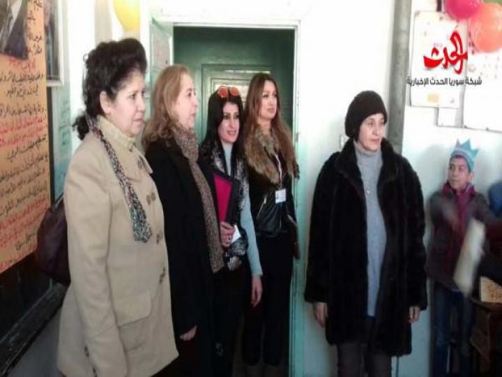 مشروع منهج صحي  بعنوان العناية بالنباتات البيئية