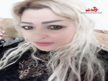 نادلةٌ ... الشاعرة منى أبو جبل زهوة