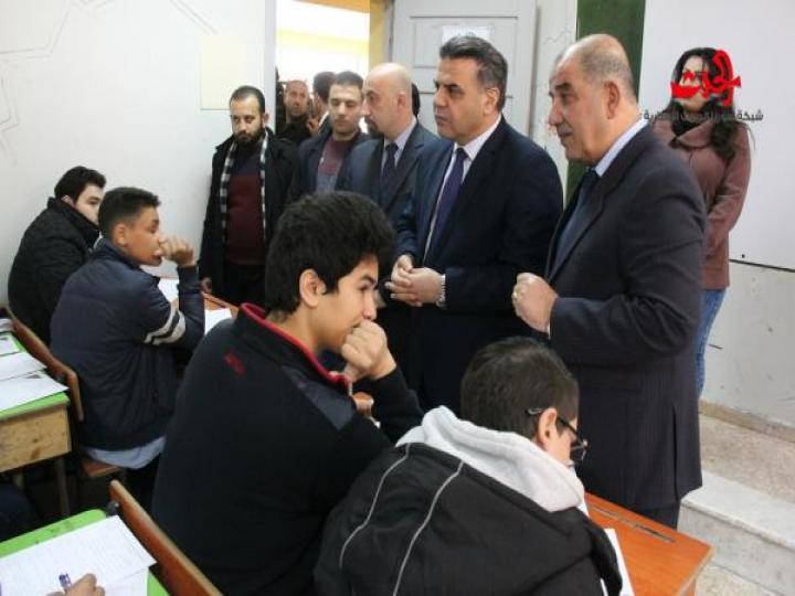 نحو أربعة ملايين طالب وطالبة في مدارس التعليم الأساسي والمدارس الثانوية يتوجهون إلى امتحانات الفصل الدراسي الأول 