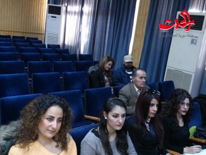محافظ حمص يجب تنظيم العمل الصحفي وتطوير آلية العمل به