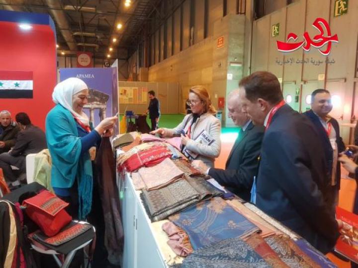 سورية تتصدر أخبار وسائل الإعلام الإسبانية والعالمية ...إقبال كبير لزوار الجناح السوري في معرض فيتور ٢٠١٨