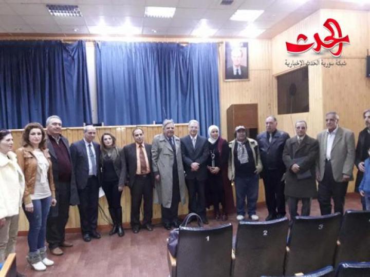                         أمسية قصصية شعرية في المركز الثقافي في حمص 