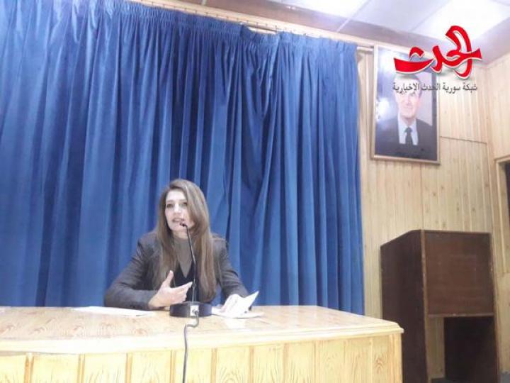                         أمسية قصصية شعرية في المركز الثقافي في حمص 