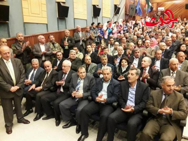                      جماهير حمص تحتفل بذكرى ثورة الثامن من آذار