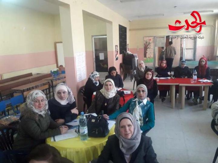         أثر التفكير في التطوير .. دورة تنموية في فرع حمص لطلائع البعث 
