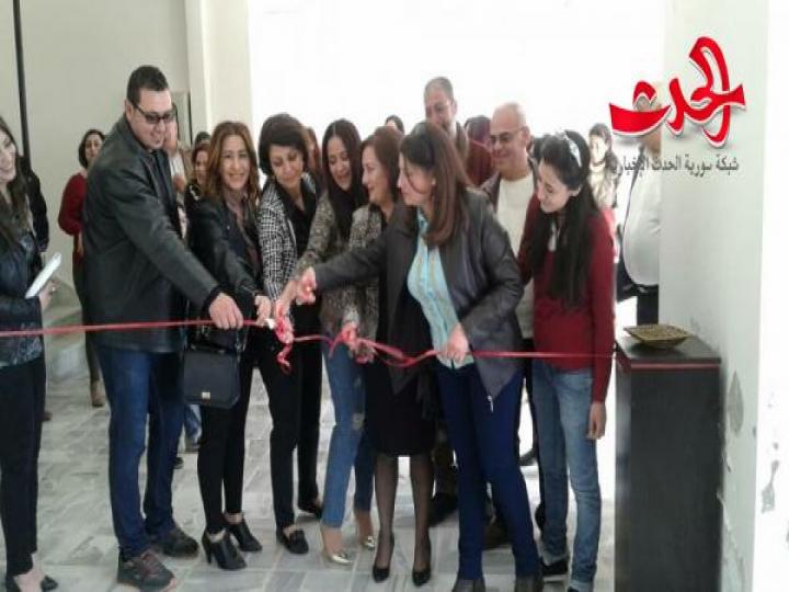  معرضا للرسم في ثقافي مرمريتا 