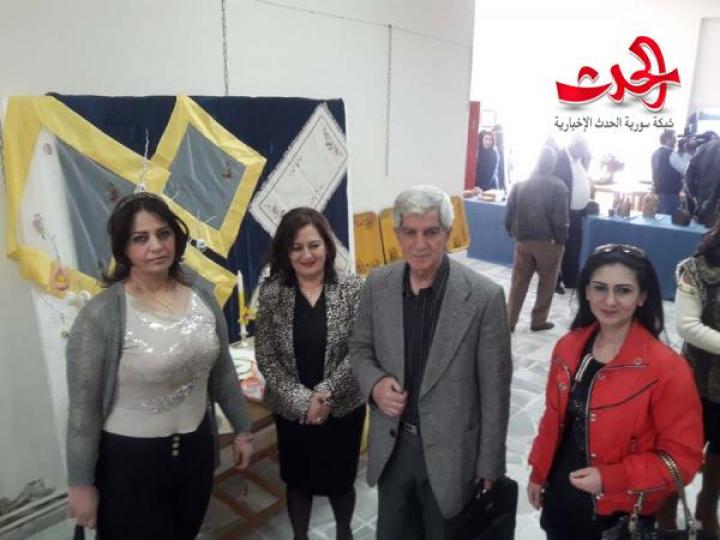  معرضا للرسم في ثقافي مرمريتا 
