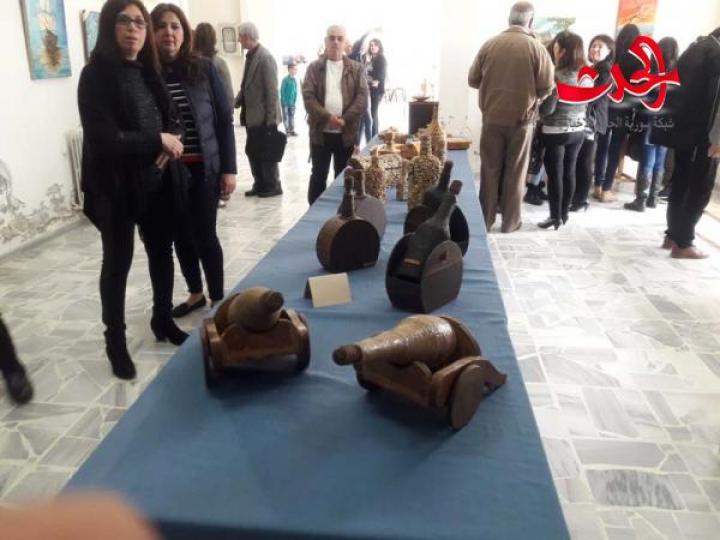  معرضا للرسم في ثقافي مرمريتا 