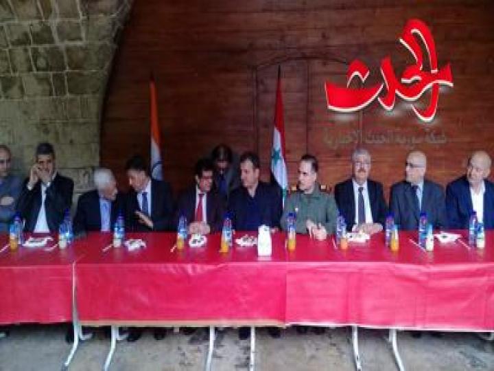 اللاذقية ;  أستلام هدية مقدمة من الشعب والحكومة الهندية الصديق......
