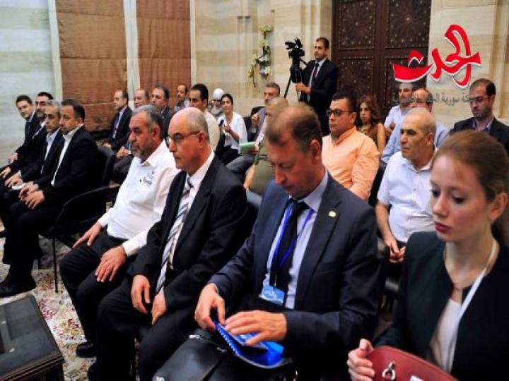 المهندس خميس يلتقي ممثلي الشركات ورجال الاعمال المشاركين في الدورة الحالية لمعرض دمشق الدولي