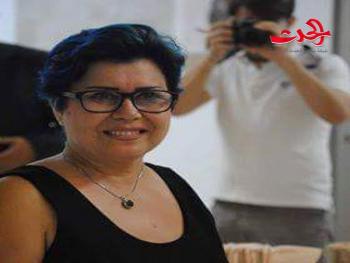 باللون الأزرق. . . . .  أرسم حلمي