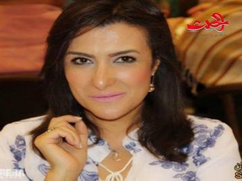 يا أنت  /  شعر فريال العبد