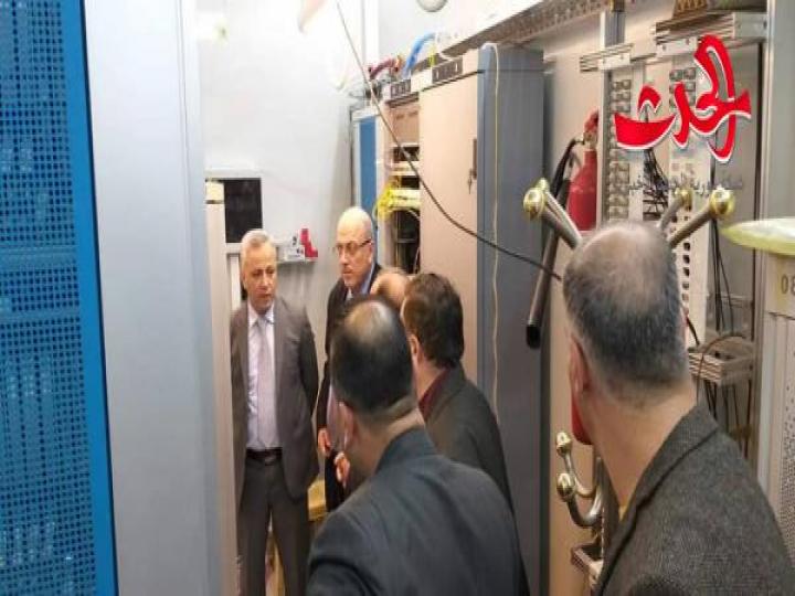 وزير الاتصالات المهندس اياد الخطيب في زيارة ميدانية الى معضمية_الشام للأطلاع على سير العمل