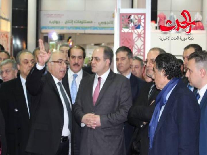 افتتاح معرض صنع في سوريا للصناعات النسيجية على أرض المعارض