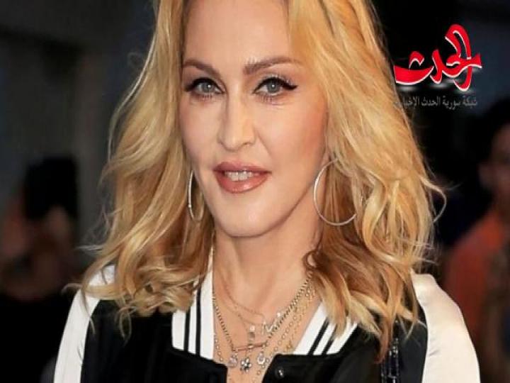 المُغنيّة الأمريكيّة مادونا تمنعُ الهواتف والأجهزة الذكيّة في حفلها!!
