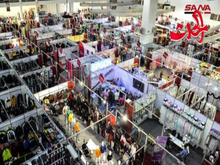 انطلاق المعرض التخصصي (صنع في سورية) للألبسة والأقمشة بمشاركة 100 شركة