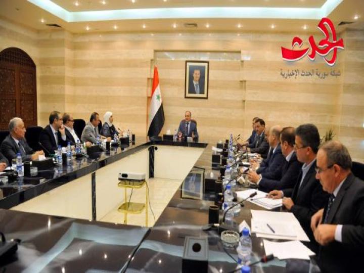 لجنة رسم السياسات والبرامج الاقتصادية تناقش مشروع تنظيم وتطوير استثمار أسواق الهال 