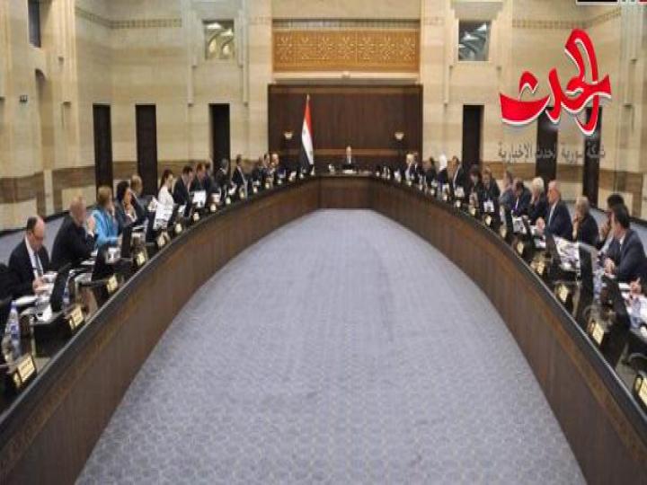 الحرائق تشعل الجلسة الأسبوعية للحكومة .. تعويض .. فتح طرق زراعية ..تحديد توجهات الانفاق بموازنة 2020
