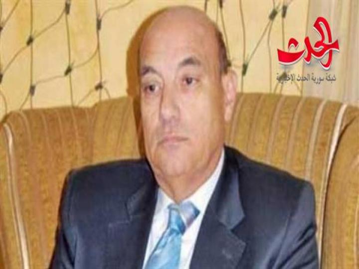 عضو قيادة قطرية ينتقد المحللين السياسيين السوريين بشدة