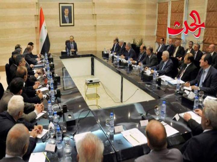 اجتماع موسع برئاسة المهندس خميس و حزمة قرارات تحفيزية للنهوض بالقطاع الحرفي