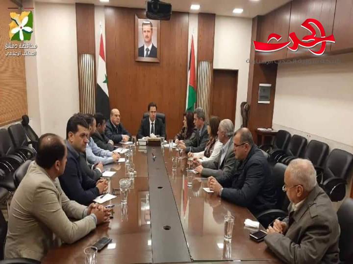 محافظ دمشق..عدم التساهل مع أي مخالف يتلاعب بالأسعار   