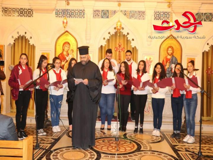 بمناسبة أعياد الميلاد ورأس السنة احتفالا ميلادياً في مدينة دير عطية