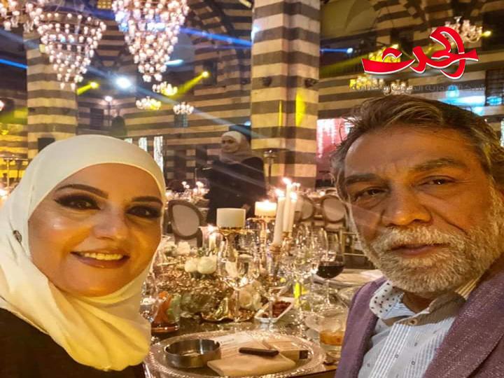 في اول ظهور له مع زوجته.. أيمن رضا يعلق" مع الروح" 