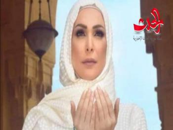 الفنانة امل حجازي تدعو من بيت الله الحرام: اللهم تقبل مني ومن جميع المسلمين حج بيتك الحرام