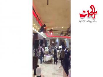 زفاف يتحول الى حلبة مصارعة ..فيديو